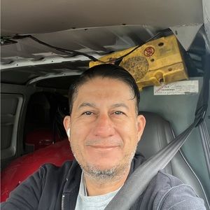 Meet your Posher, Ernesto